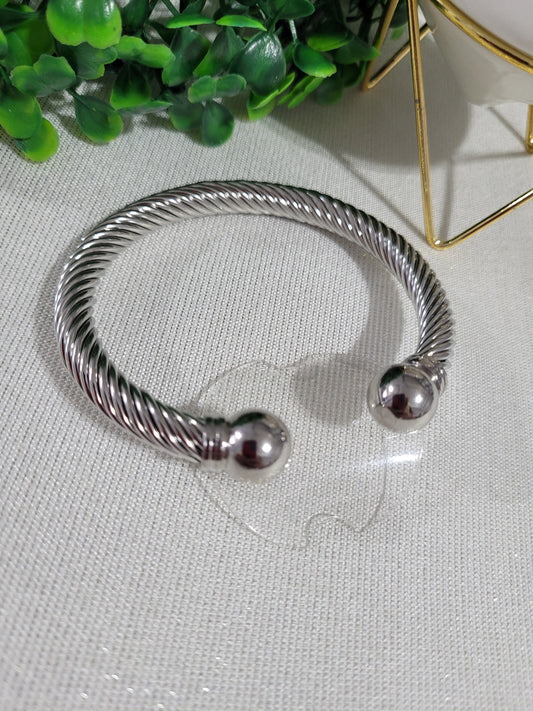 Pulsera Bangle Abierta