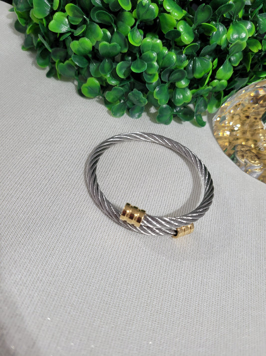 Pulsera Bangle